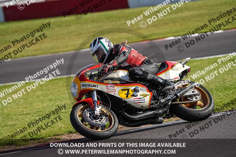 donington no limits trackday;donington park photographs;donington trackday photographs;no limits trackdays;peter wileman photography;trackday digital images;trackday photos